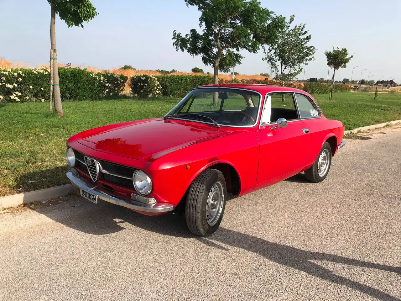 Alfa Romeo GT Junior 1300, foto 1