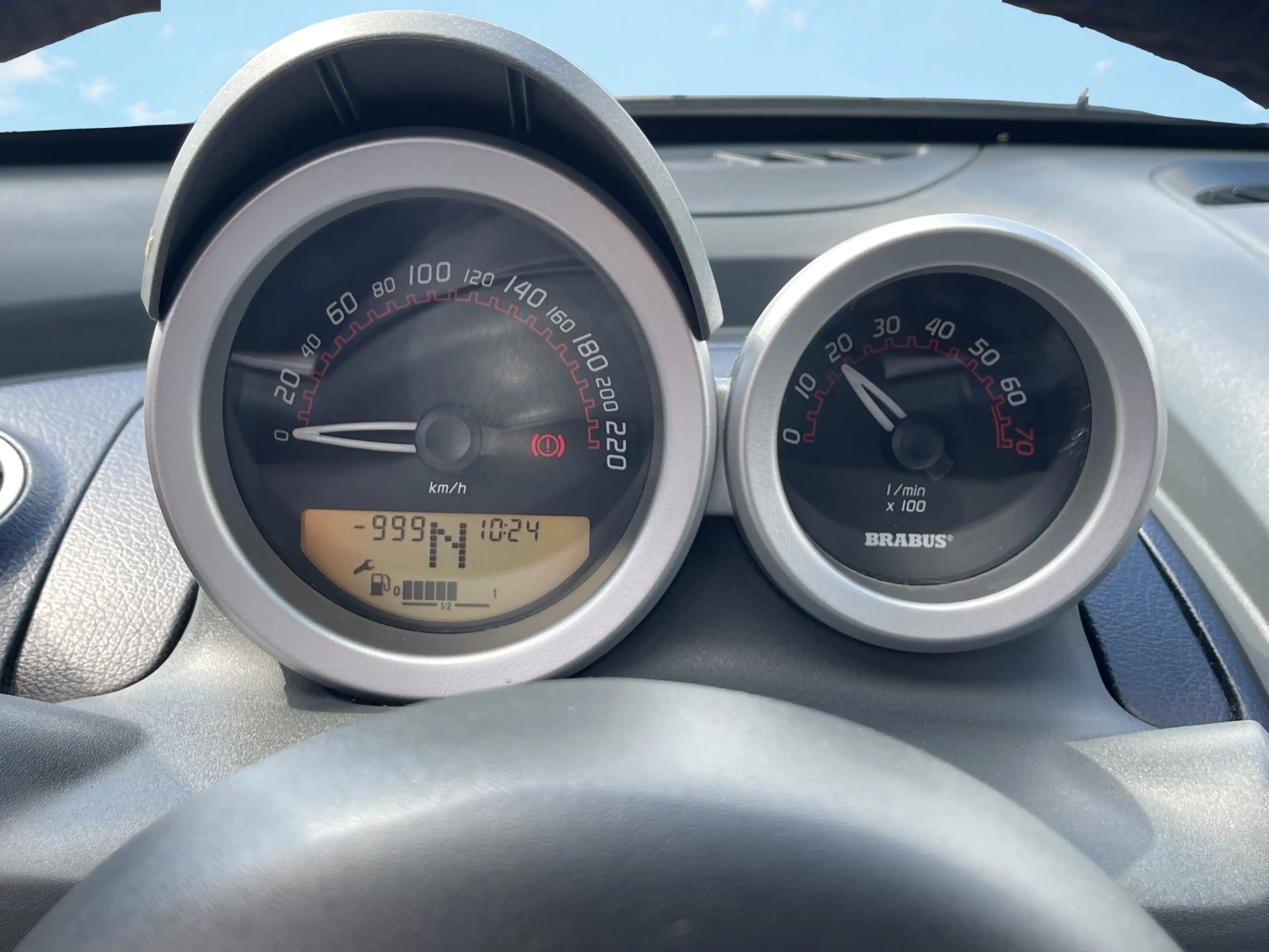 smart roadster BRABUS | 101 PS | LIMITIERTE AUFLAGE | LEDER | SH — photo 11