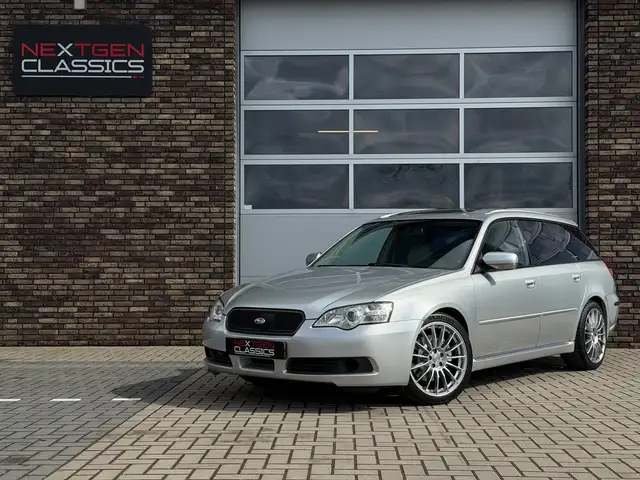 Subaru Legacy 3.0R AUT - AWD