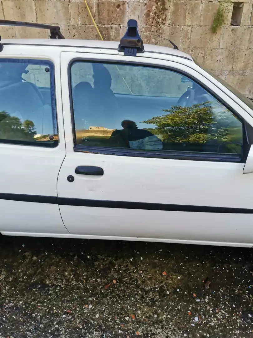 Ford Fiesta Fiesta 3p 1.2 Techno c/AC,SS Bianco - 2