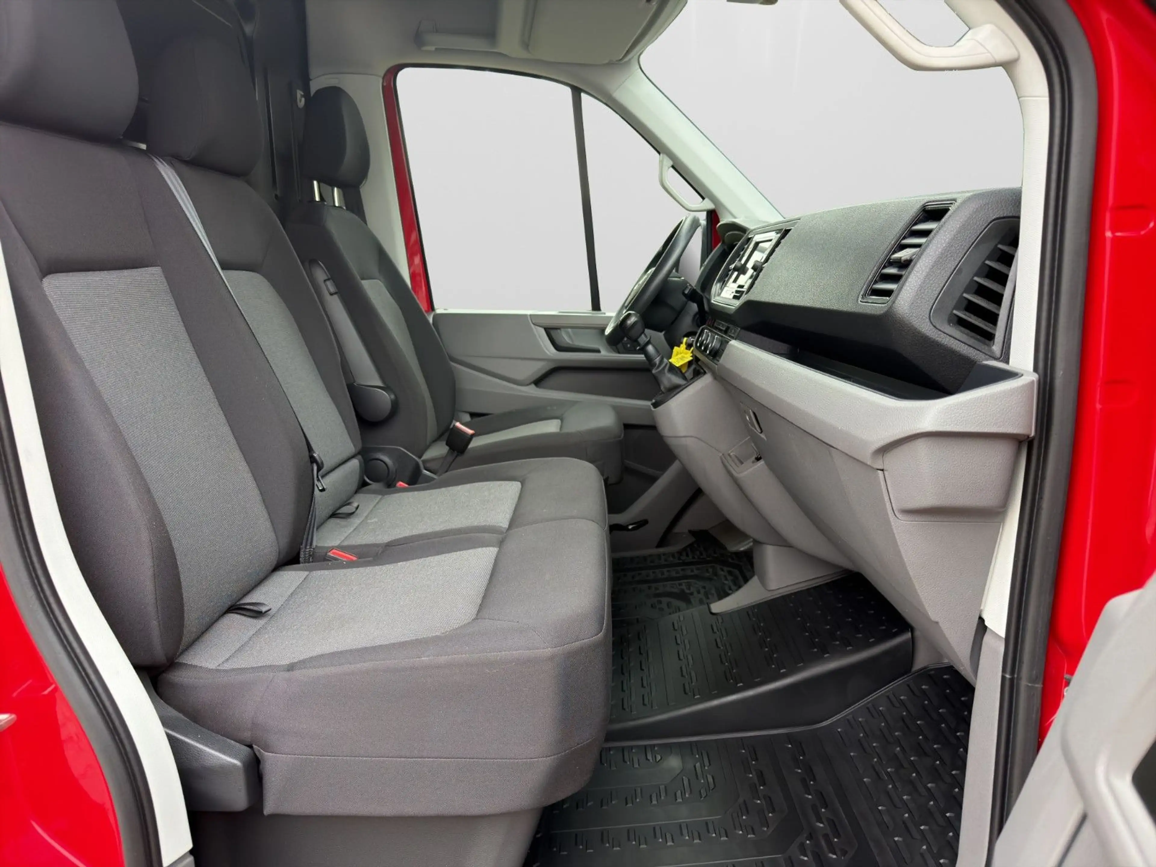 Volkswagen Crafter Kasten 2.0 TDI KLIMA SITZH KAM APP GJR — photo 14