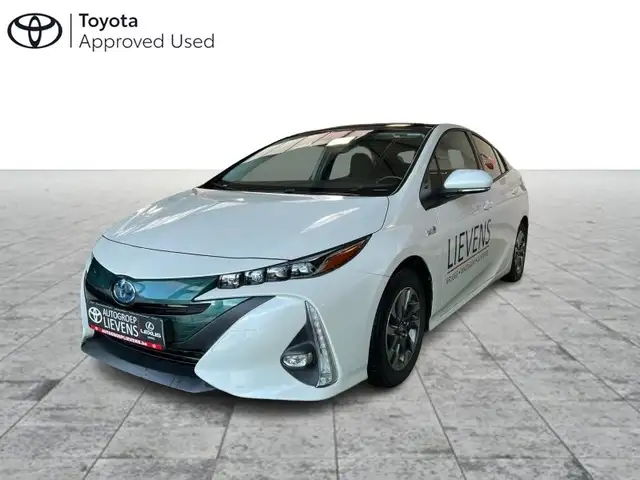 Toyota Prius 1.8 PHEV SOLAR PREMIUM