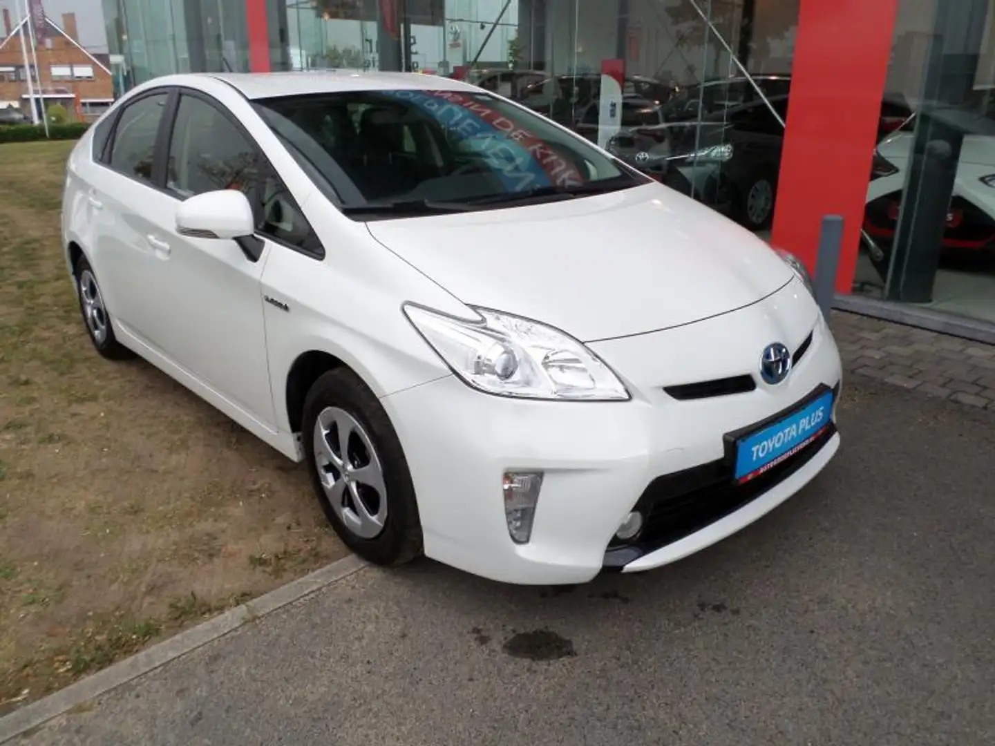 Toyota Prius Solar Premium + Plug in 1.8 Blanc - 2