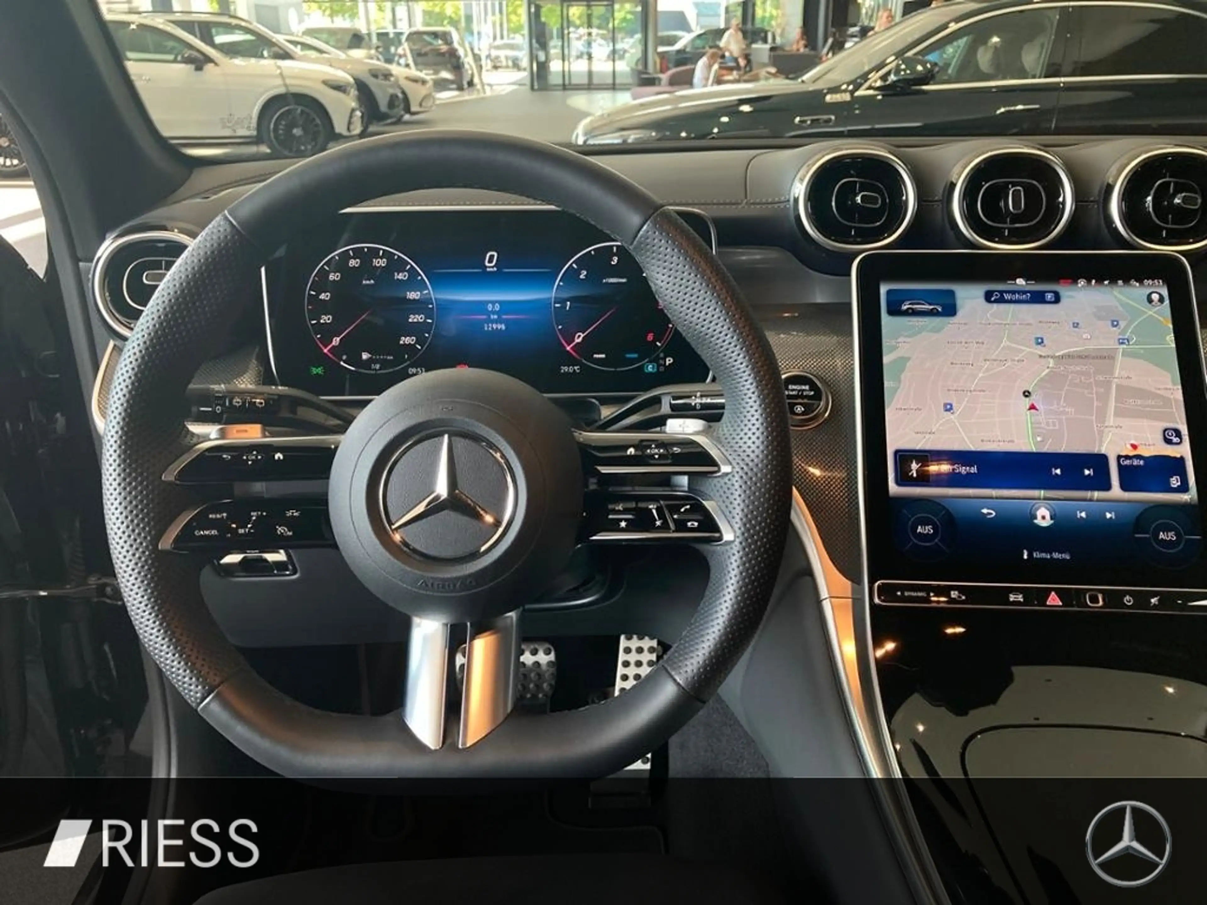 Mercedes-Benz GLC 220 d 4M ACC AHK AUT Kam. KeyLess KlimaA LED — photo 10