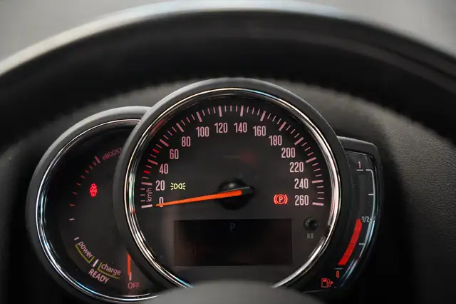Mini Countryman view 11