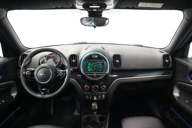 Mini Countryman view 6
