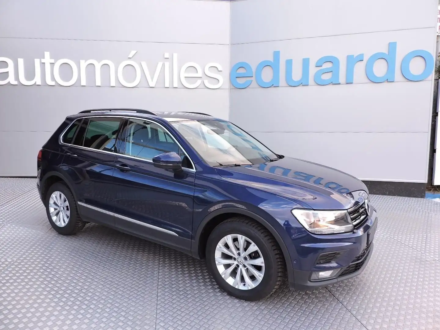 Volkswagen Tiguan 2.0TDI Advance 4Motion DSG 110kW Azul - 1