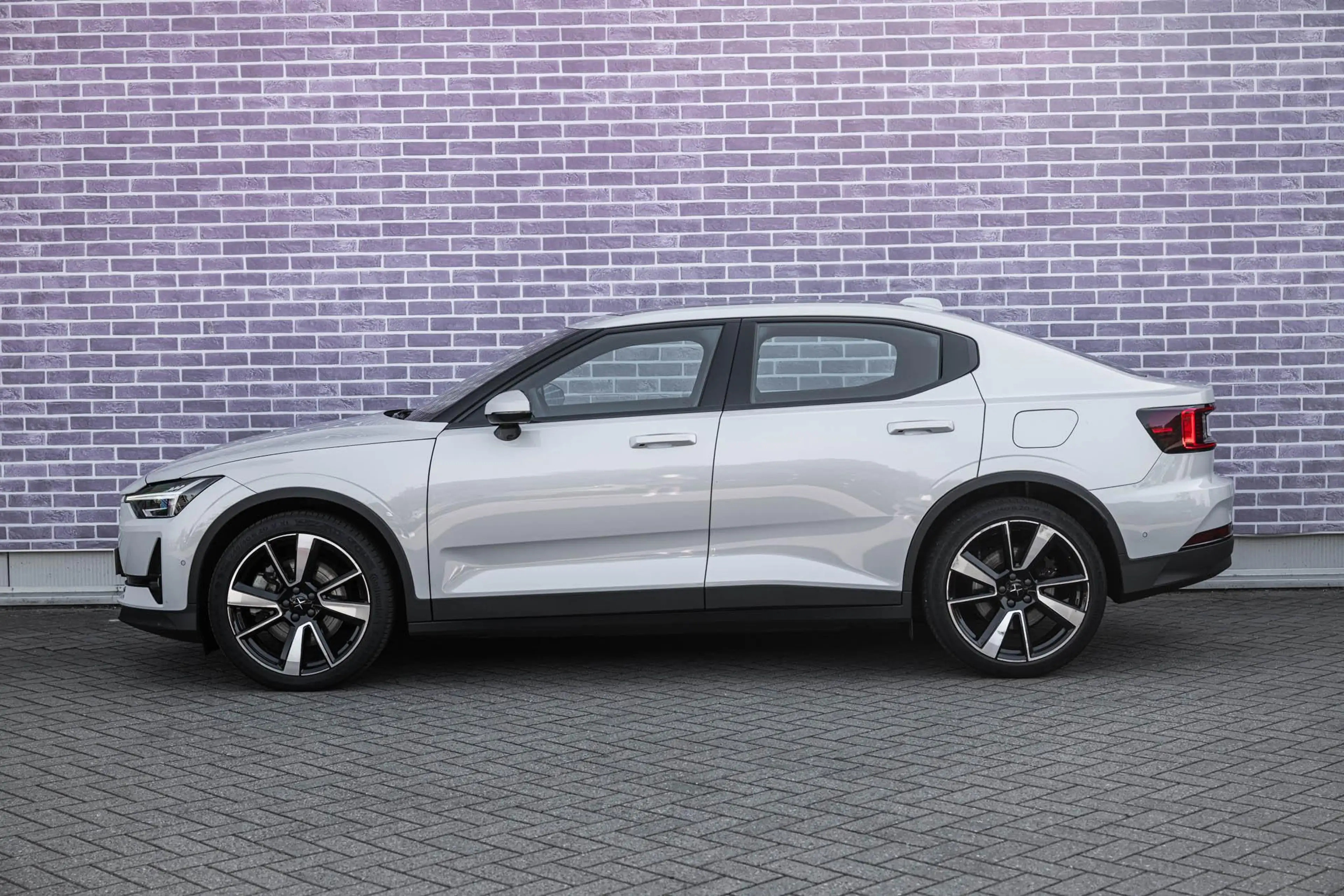 Polestar 2 Long Range Single Motor 78 kWh | Warmtepomp | 360 — photo 4