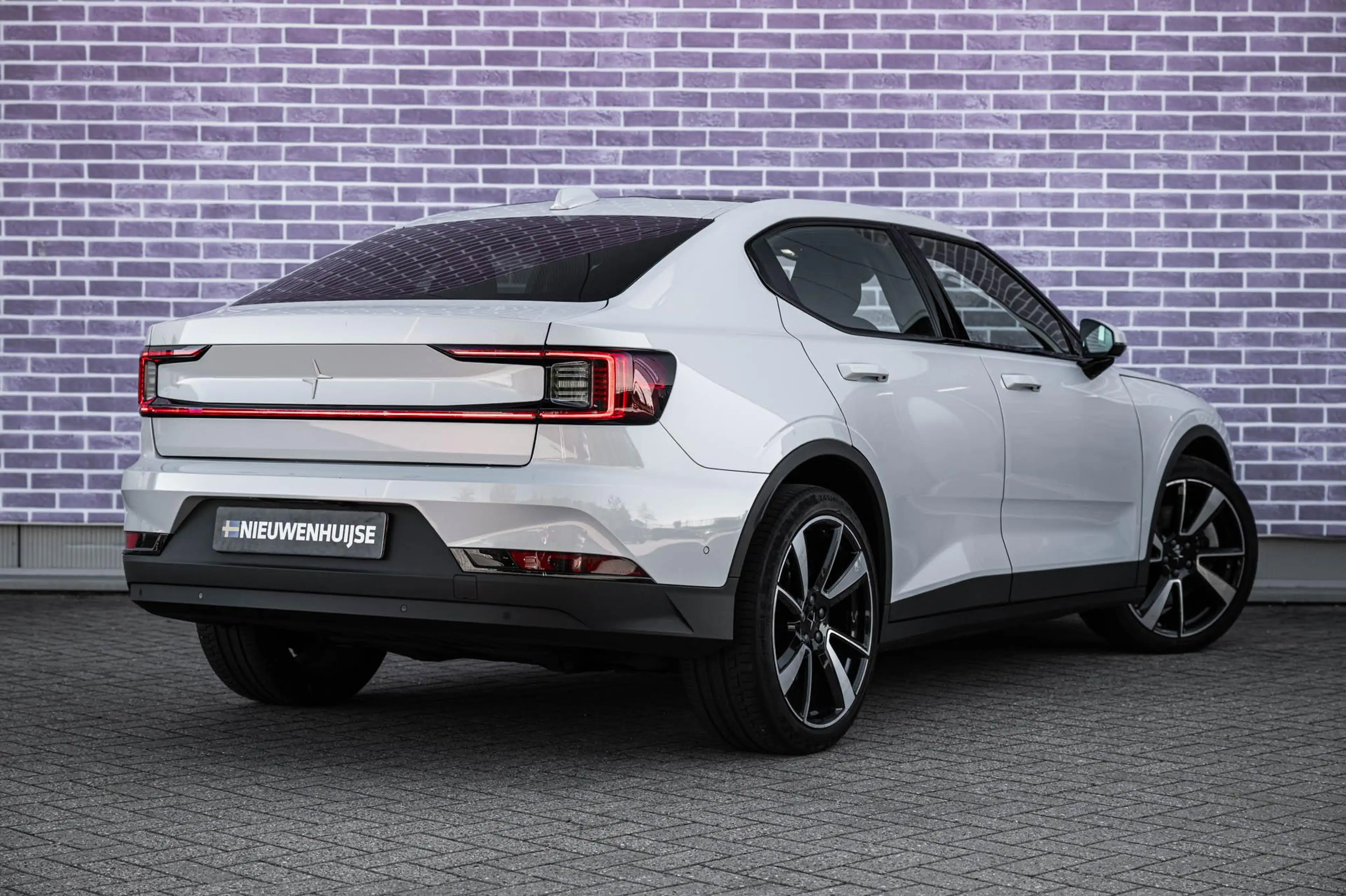 Polestar 2 Long Range Single Motor 78 kWh | Warmtepomp | 360 — photo 2