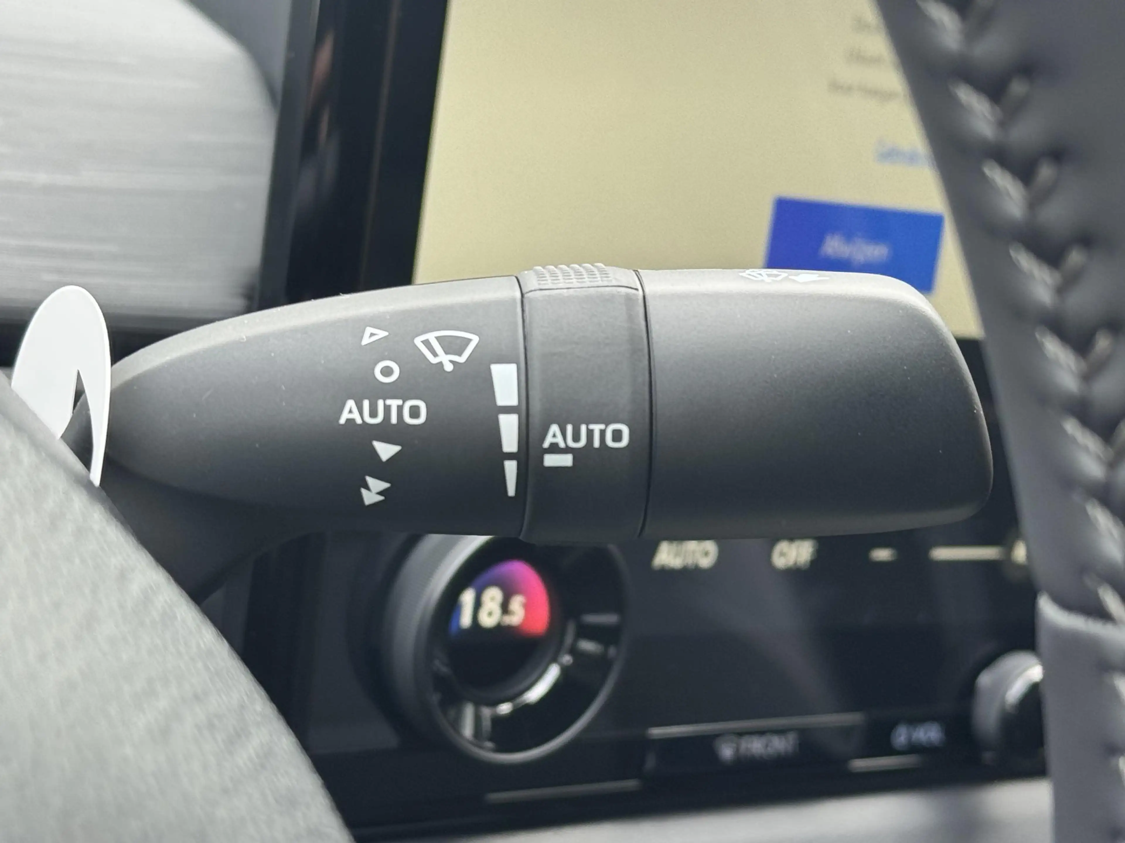 Toyota C-HR+ FIRST EDITION 77KWH NIEUW DIRECT LEVERBAAR! STOEL/ — photo 11