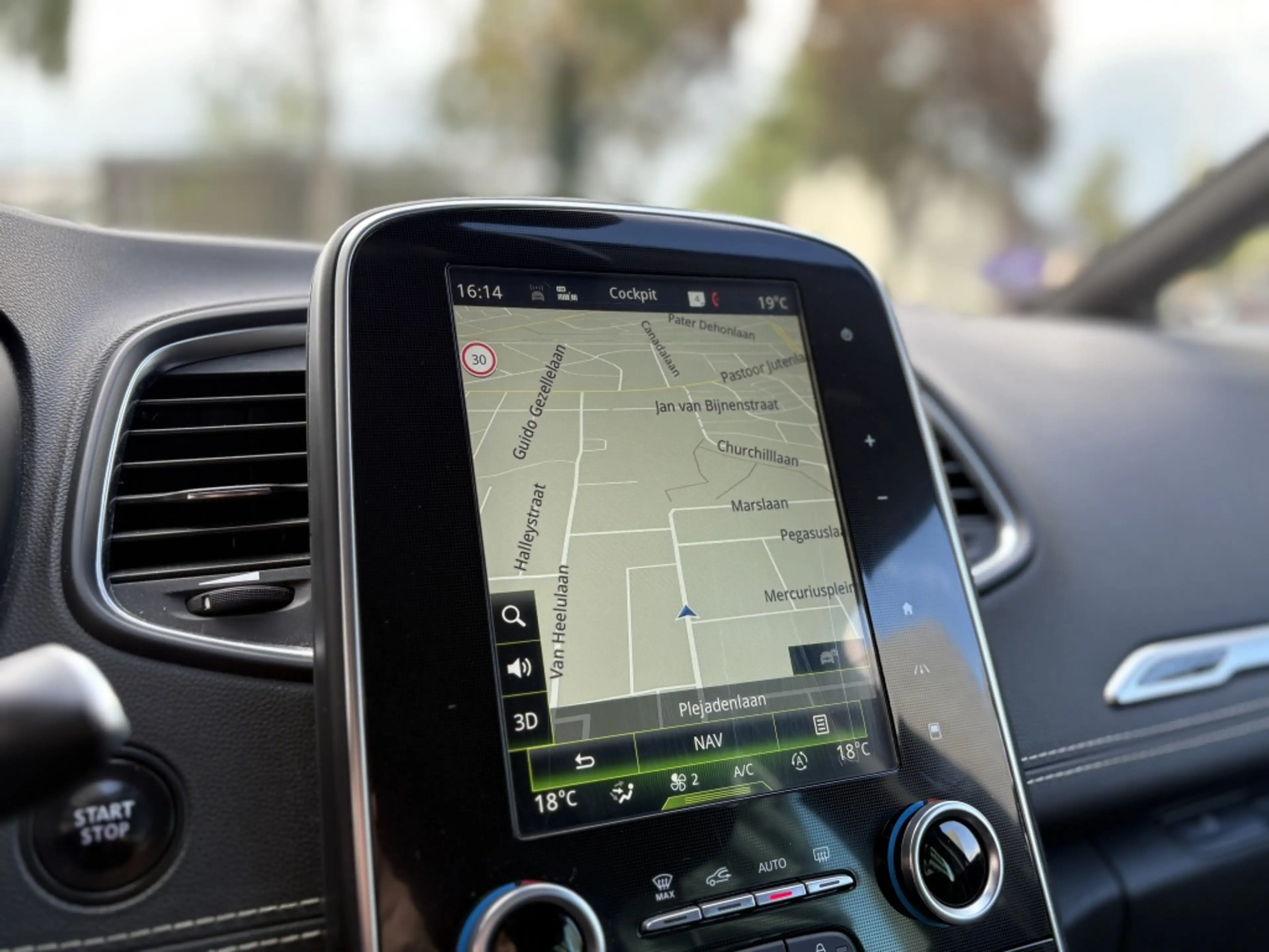 Renault Grand Scenic 1.2 TCe Zen 7p. Navi Clima Massage — photo 12