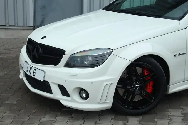 Mercedes-Benz C 63 AMG C63 AMG*DEUTSCHES AUTO/Traumhaft/SLS SW 520PS!