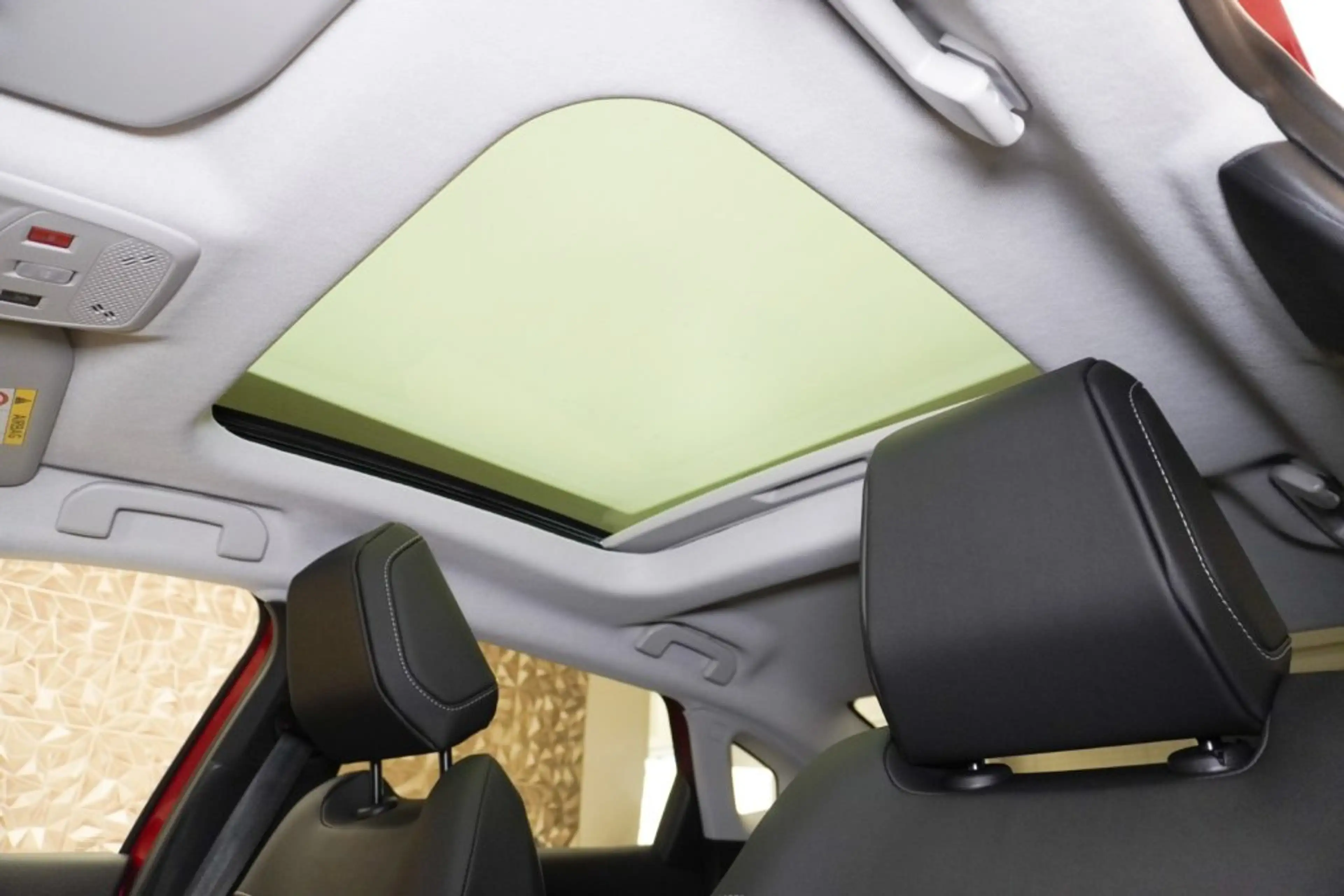 Citroen C4 X PureTech 130 S&S EAT8 MAX — photo 12