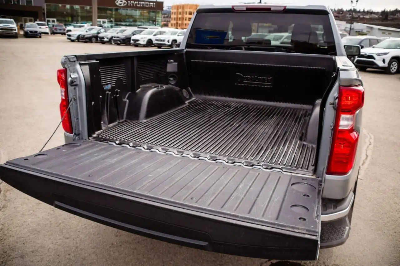 Chevrolet Silverado 1500 снимка Chevrolet Silverado 1500