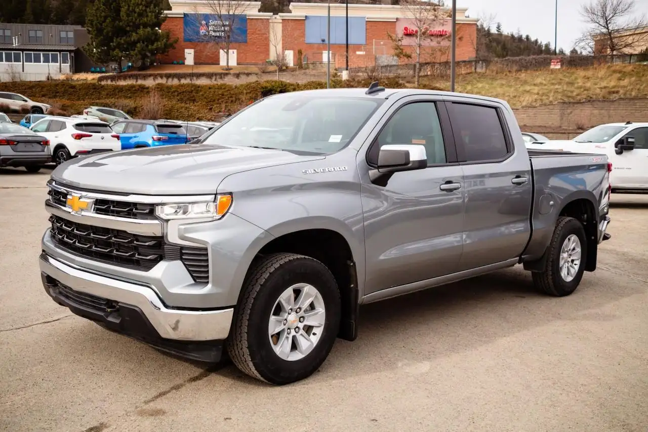 Chevrolet Silverado 1500 снимка Chevrolet Silverado 1500