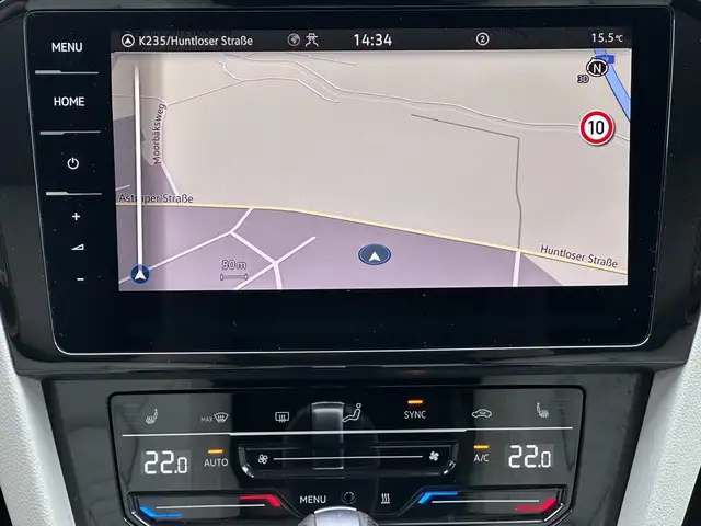 Volkswagen Passat view 14