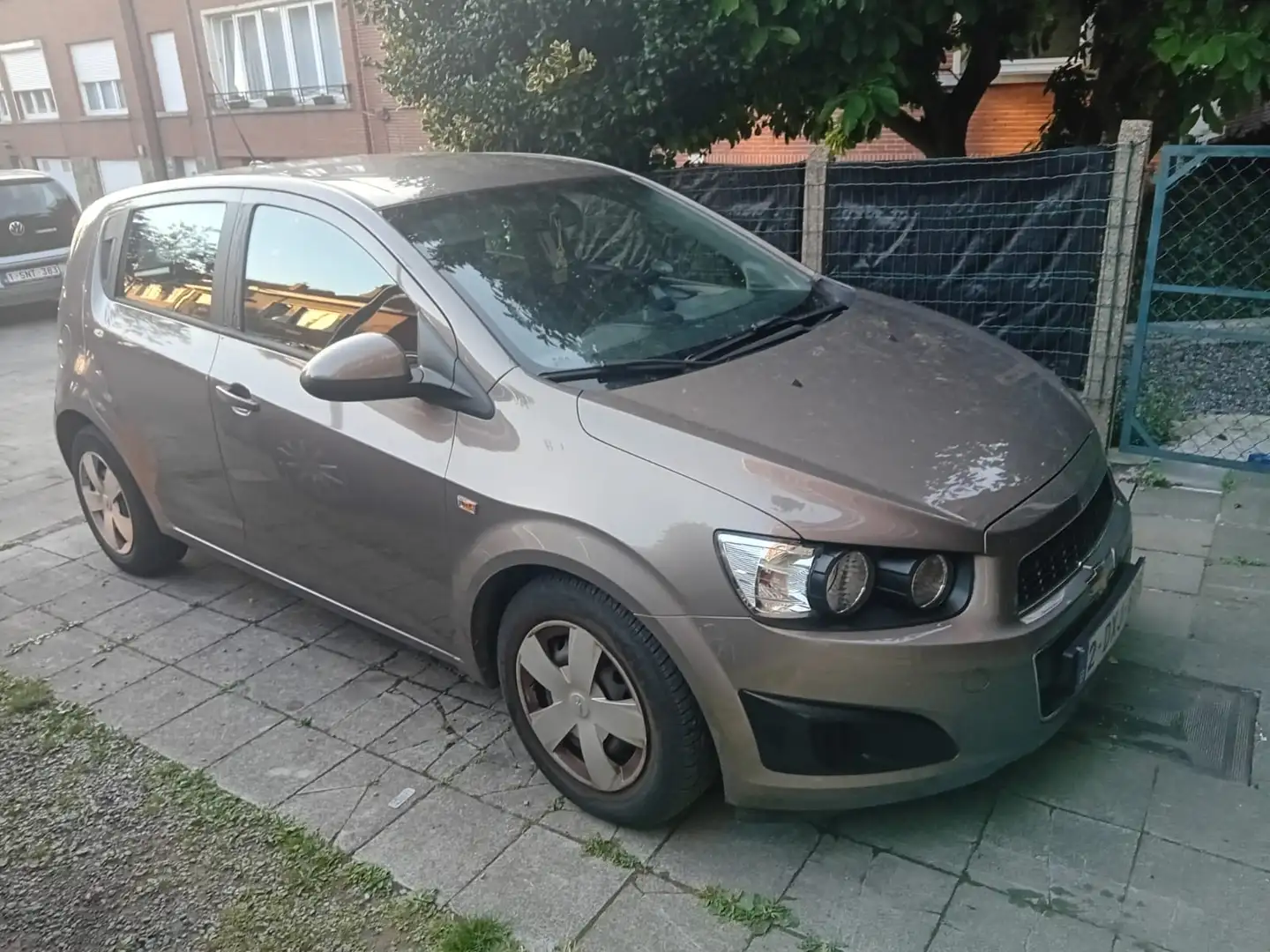 Chevrolet Aveo hatchback 1.2i LT - 2