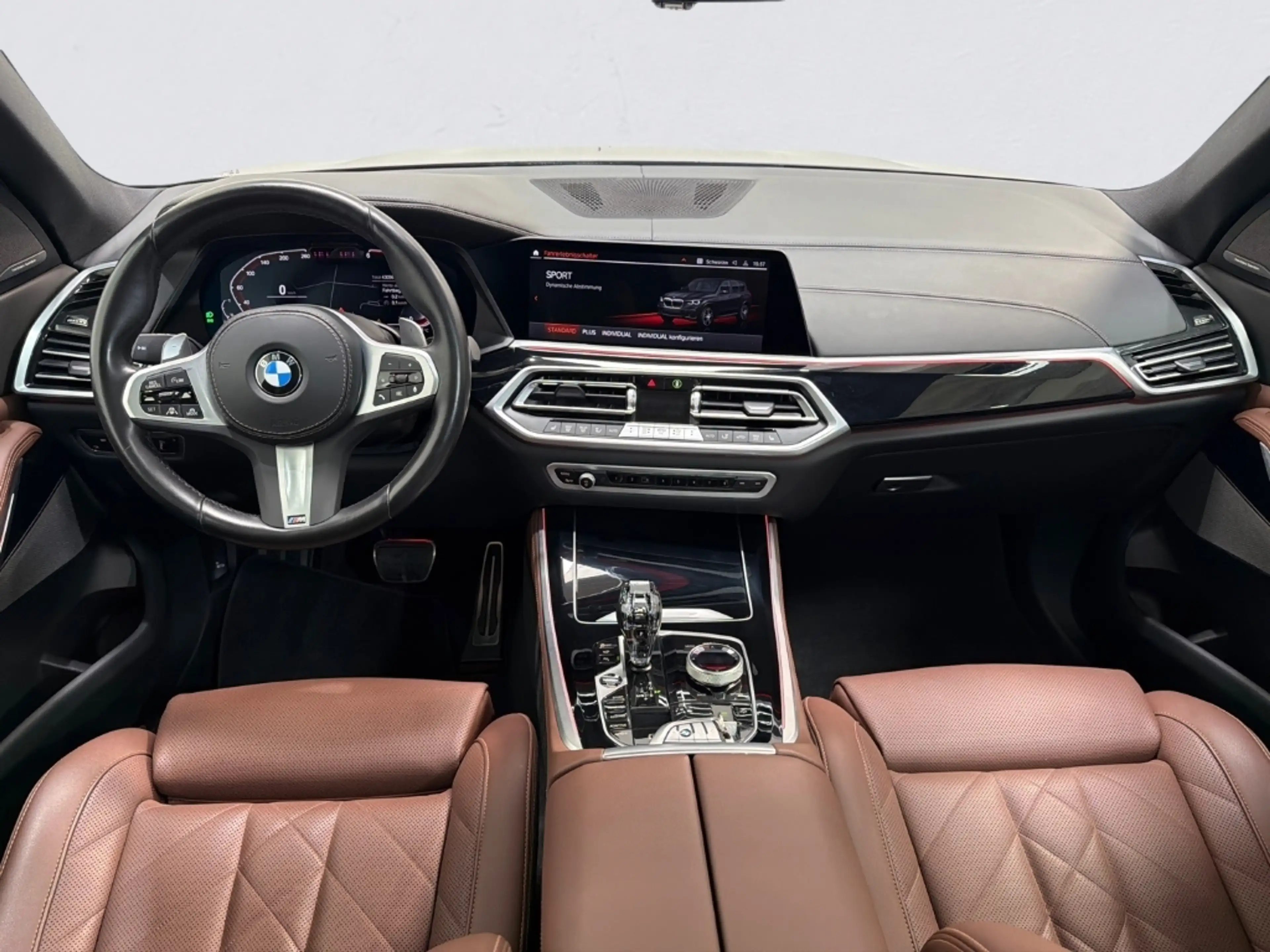 BMW X5 40d xDri M SPORT SHADOW TV HARMAN LUFT KOMFORT PAN — photo 9