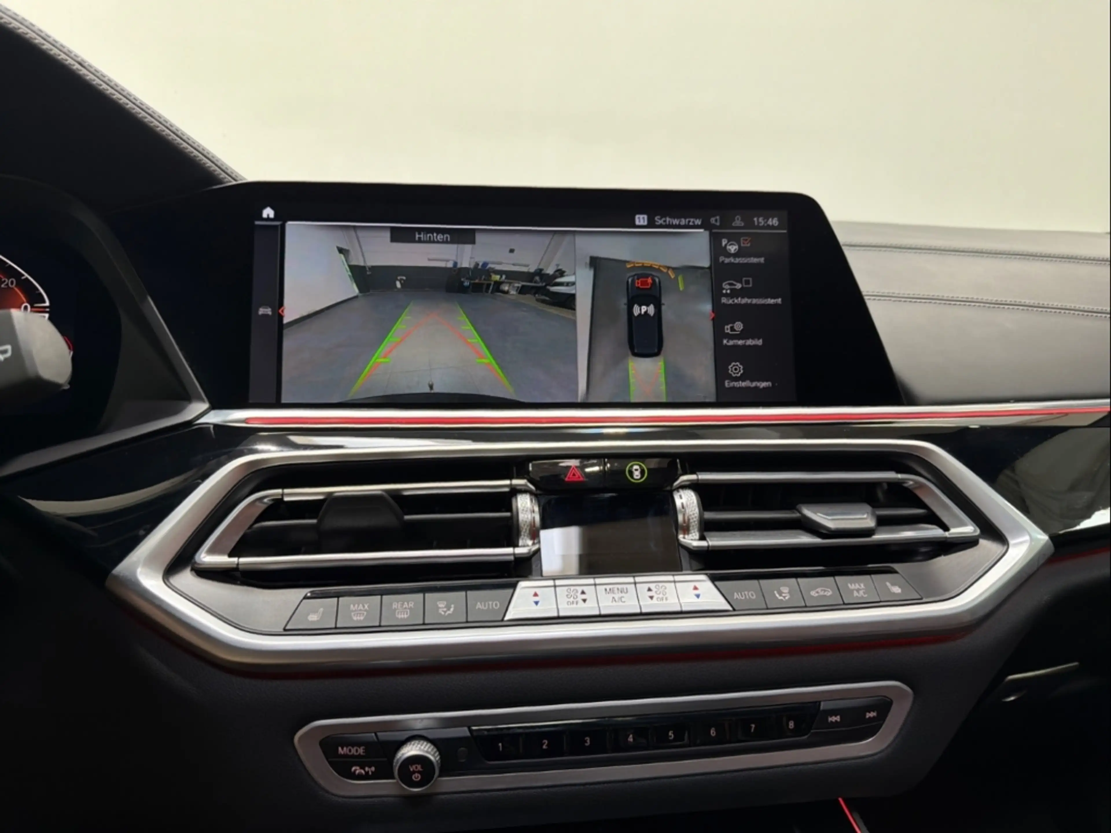 BMW X5 40d xDri M SPORT SHADOW TV HARMAN LUFT KOMFORT PAN — photo 15