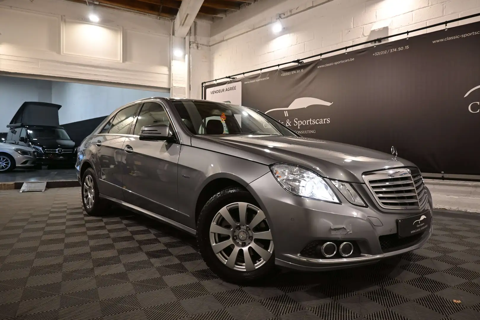 Mercedes-Benz E 220 CDI ELEGANCE / 1st OWNER / FULL SERVICE BOOK Gris - 2