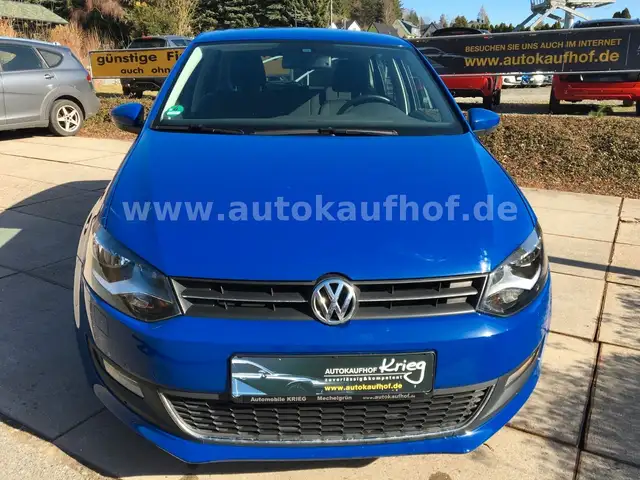 Volkswagen Polo view 2