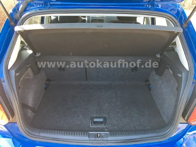 Volkswagen Polo view 12