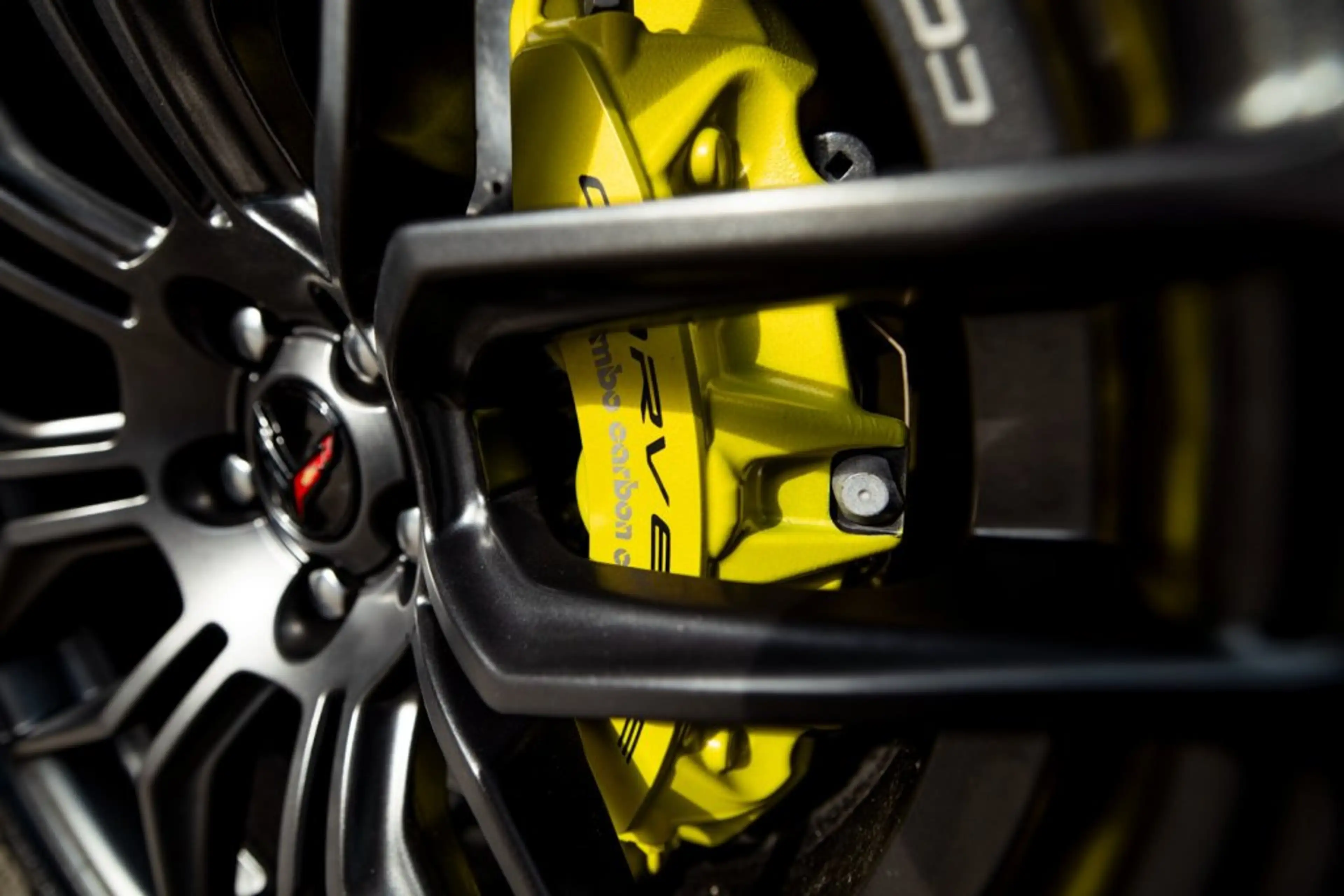 Chevrolet Corvette C8 Z06 Coupe — photo 15