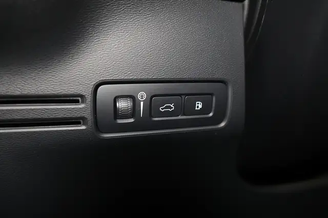 Volvo XC40 view 18
