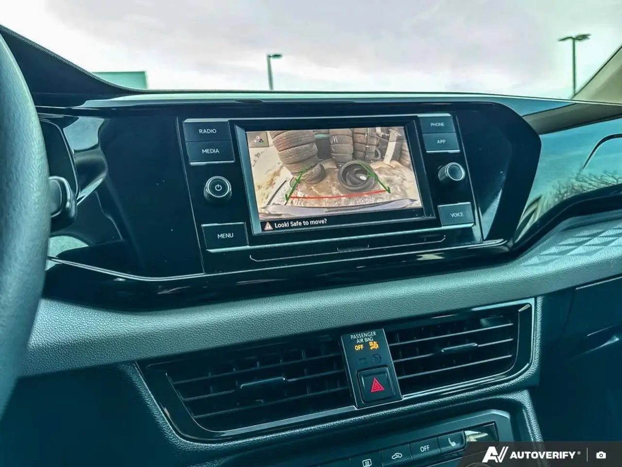 Volkswagen Taos снимка Volkswagen Taos