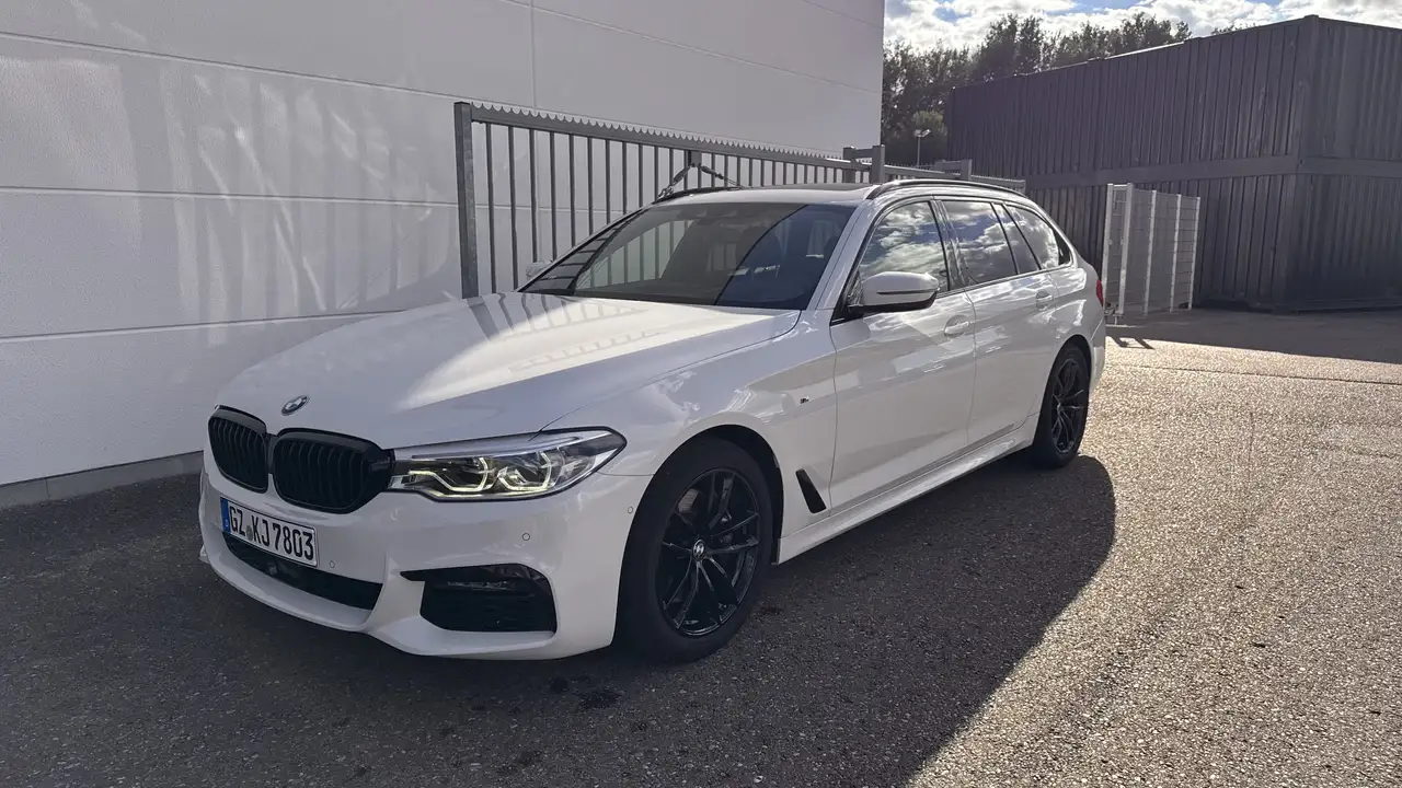BMW 530