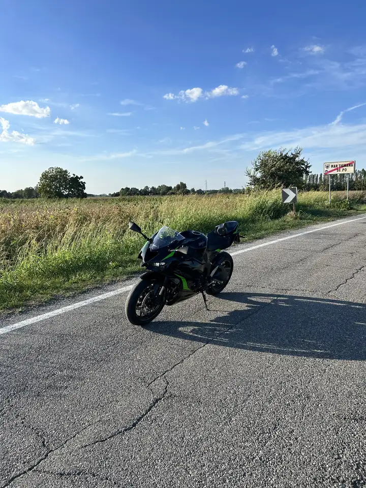 Kawasaki Ninja ZX-6R