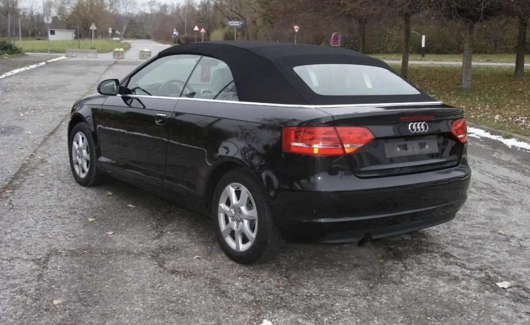 Audi A3 Cabriolet 1,2 TFSI Attraction - 1