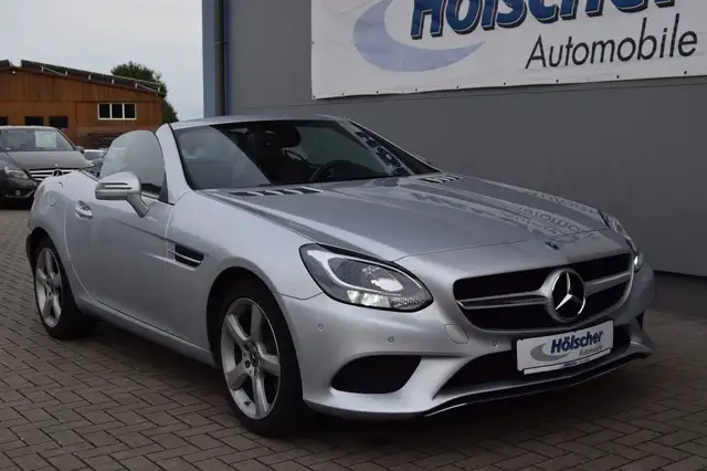 Mercedes-Benz SLC 180 !AUTOMATIK!Navi,Xenon,Panorama,Leder,