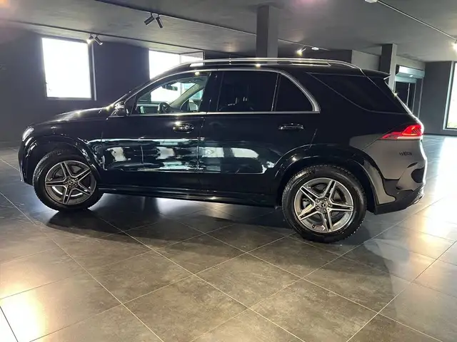 Mercedes-Benz 300 view 9