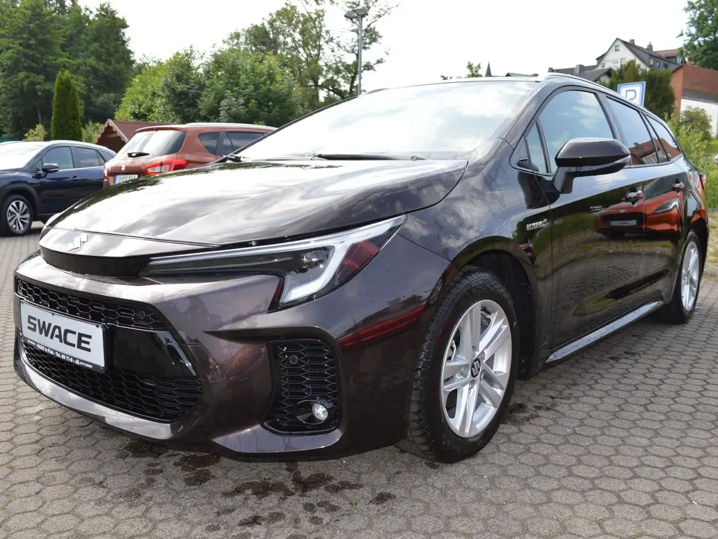 Suzuki Swace 1.8 Hybrid CVT Comfort+ Braun - 1