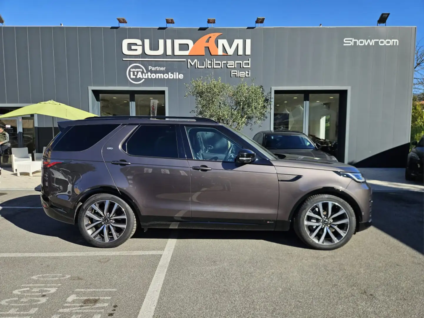 Land Rover Discovery Discovery 3.0d i6 mhev R-Dynamic HSE awd 249cv 7p.ti auto Braun - 1