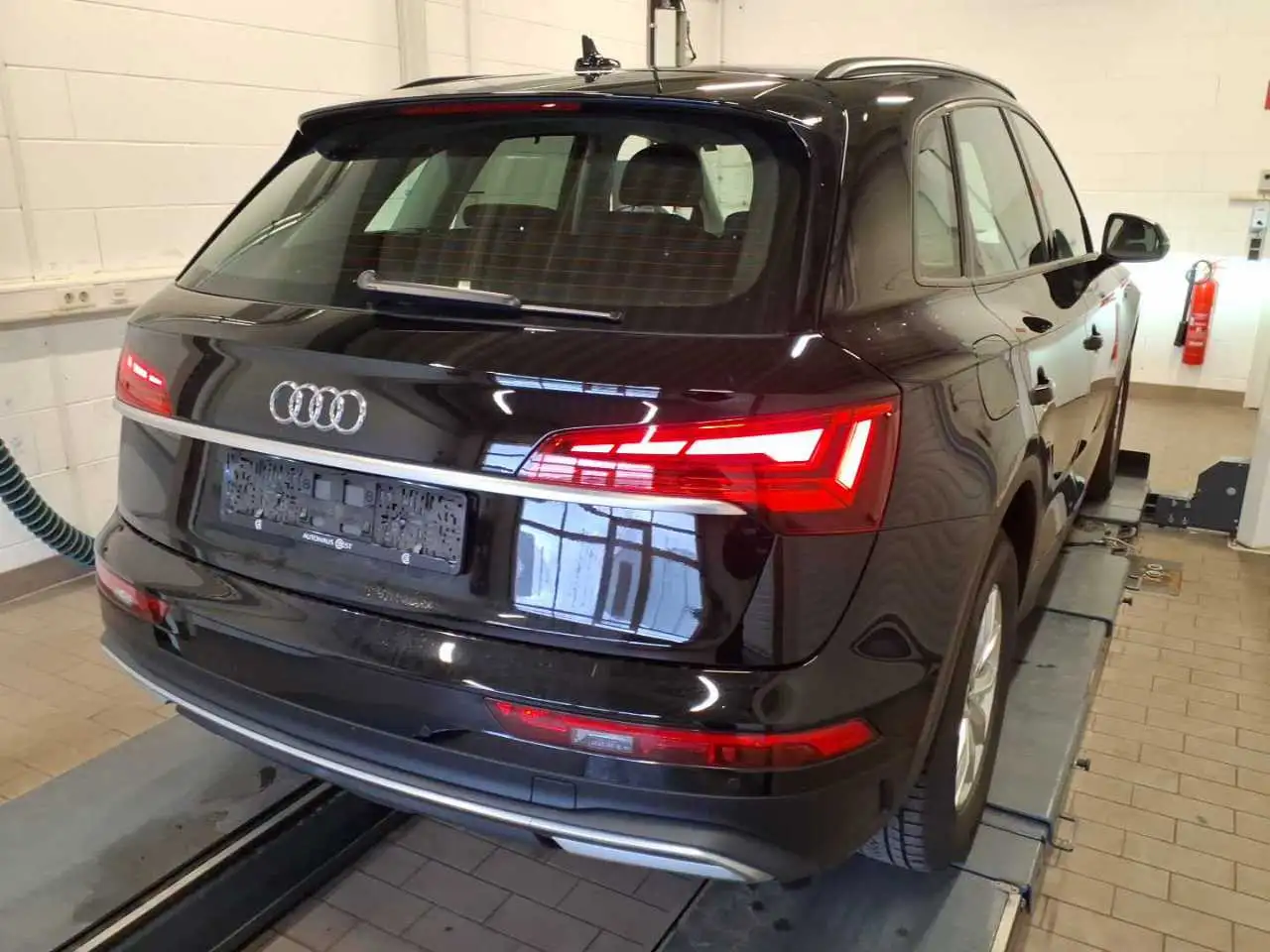 Audi Q5 35 TDI AHK, Navi, PDC, SHZ, virtual 3