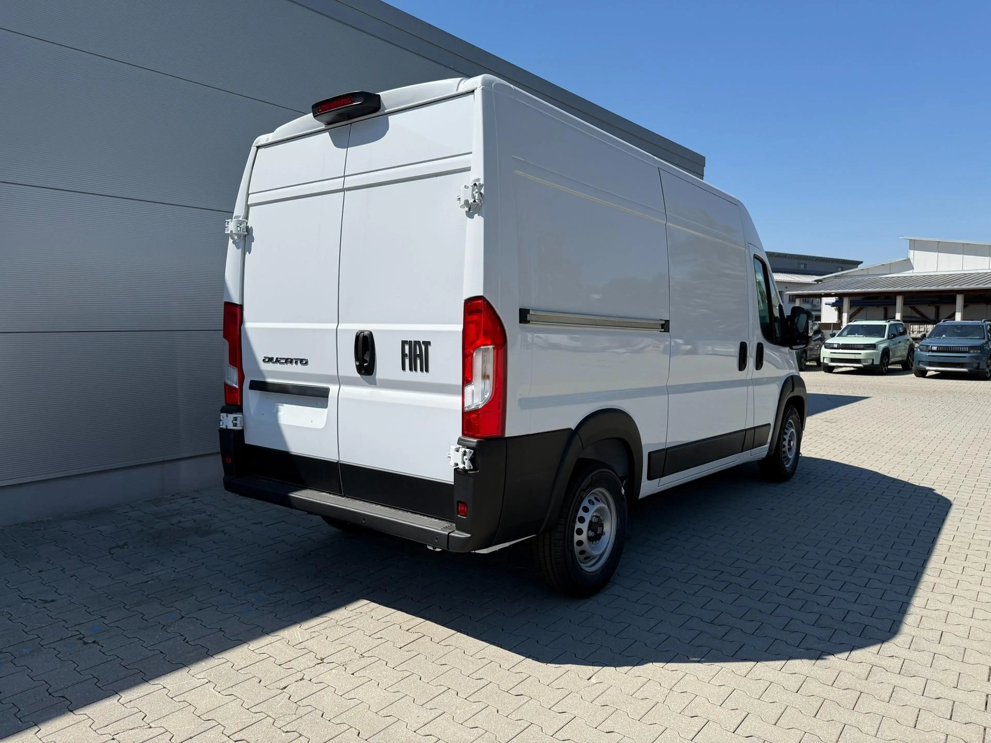 Fiat Ducato L2H2 3.5T Maxi 2.2 Diesel 103kW (140PS) Radio, ... — photo 5