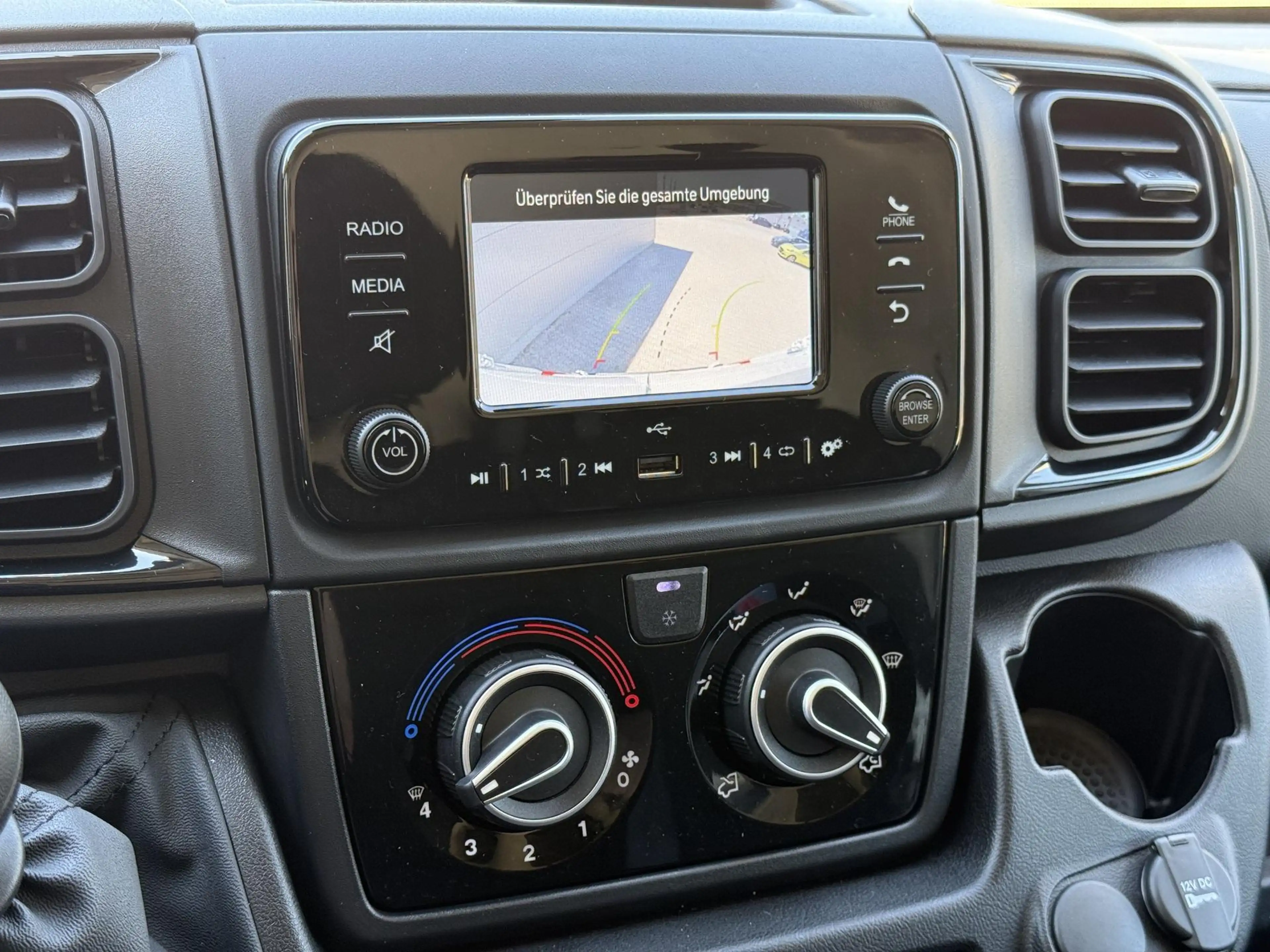 Fiat Ducato L2H2 3.5T Maxi 2.2 Diesel 103kW (140PS) Radio, ... — photo 14