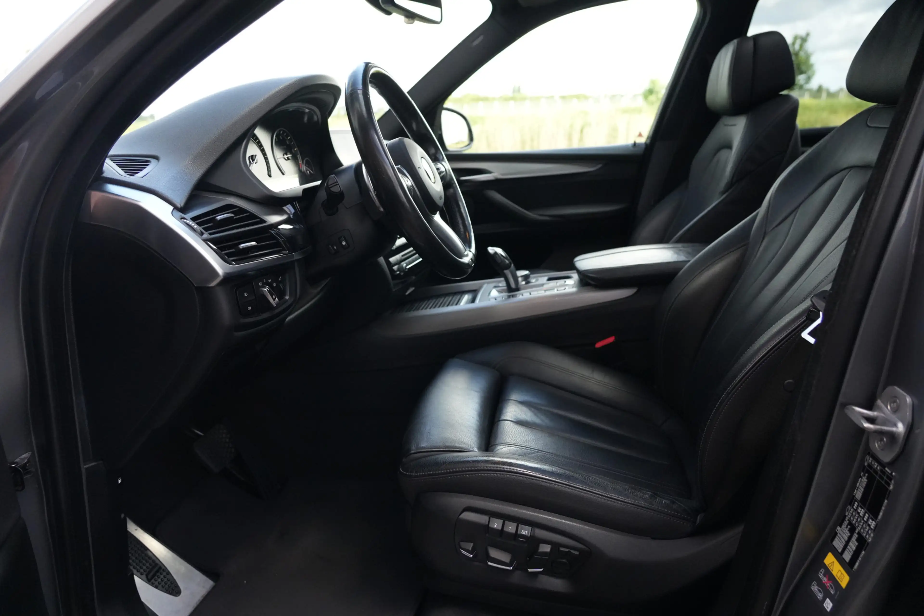 BMW X5 xDrive40e iPerformance M Sport Edition 313pk Panor — photo 9