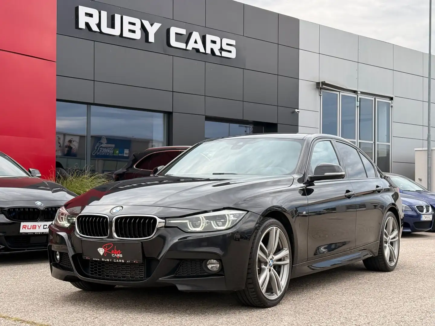 BMW 320 3er-Reihe 320 Diesel M Sport Schwarz - 1