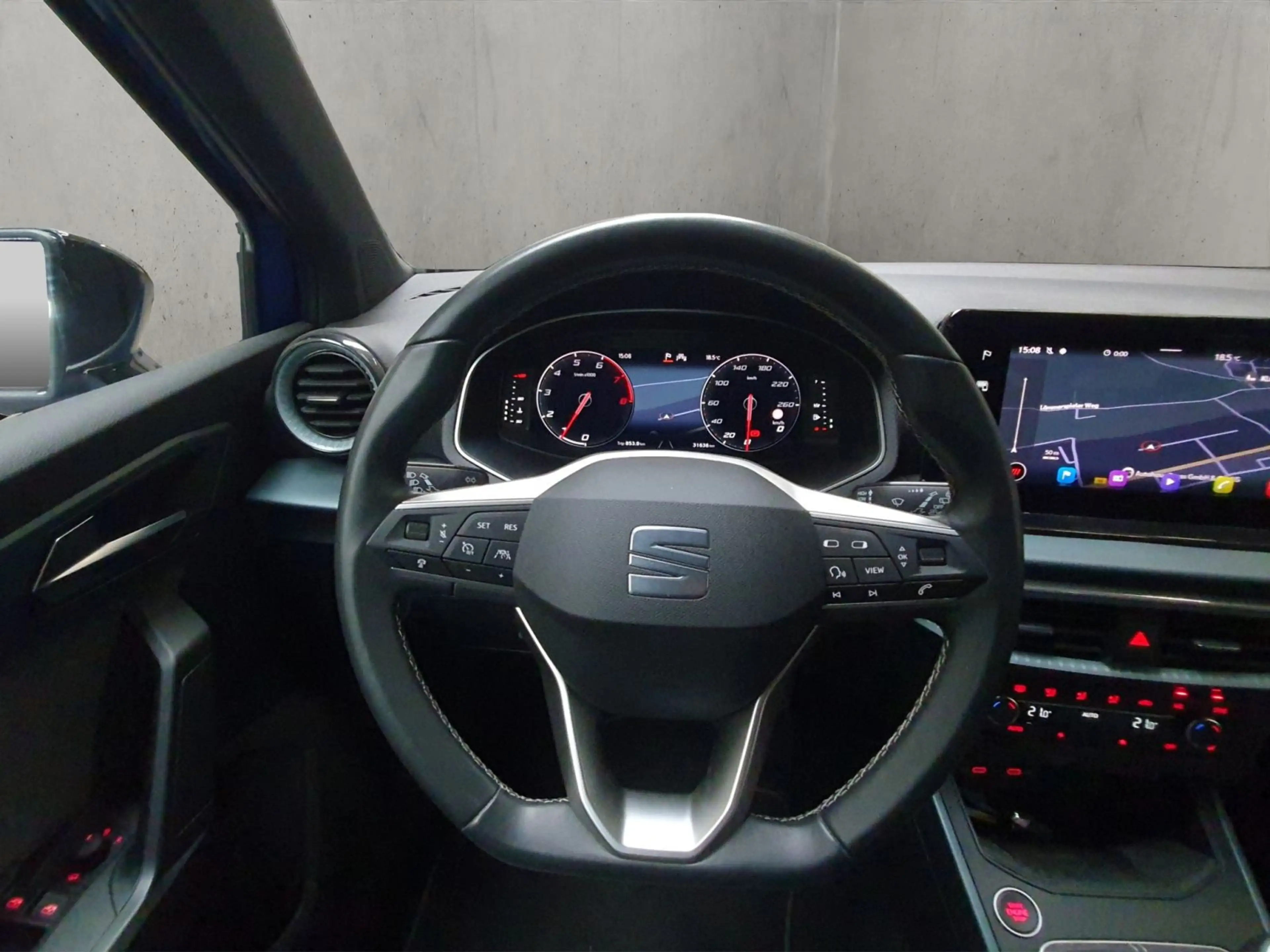 SEAT Arona 1.0 TSI Xperience Allwetterreifen Einparkh — photo 10