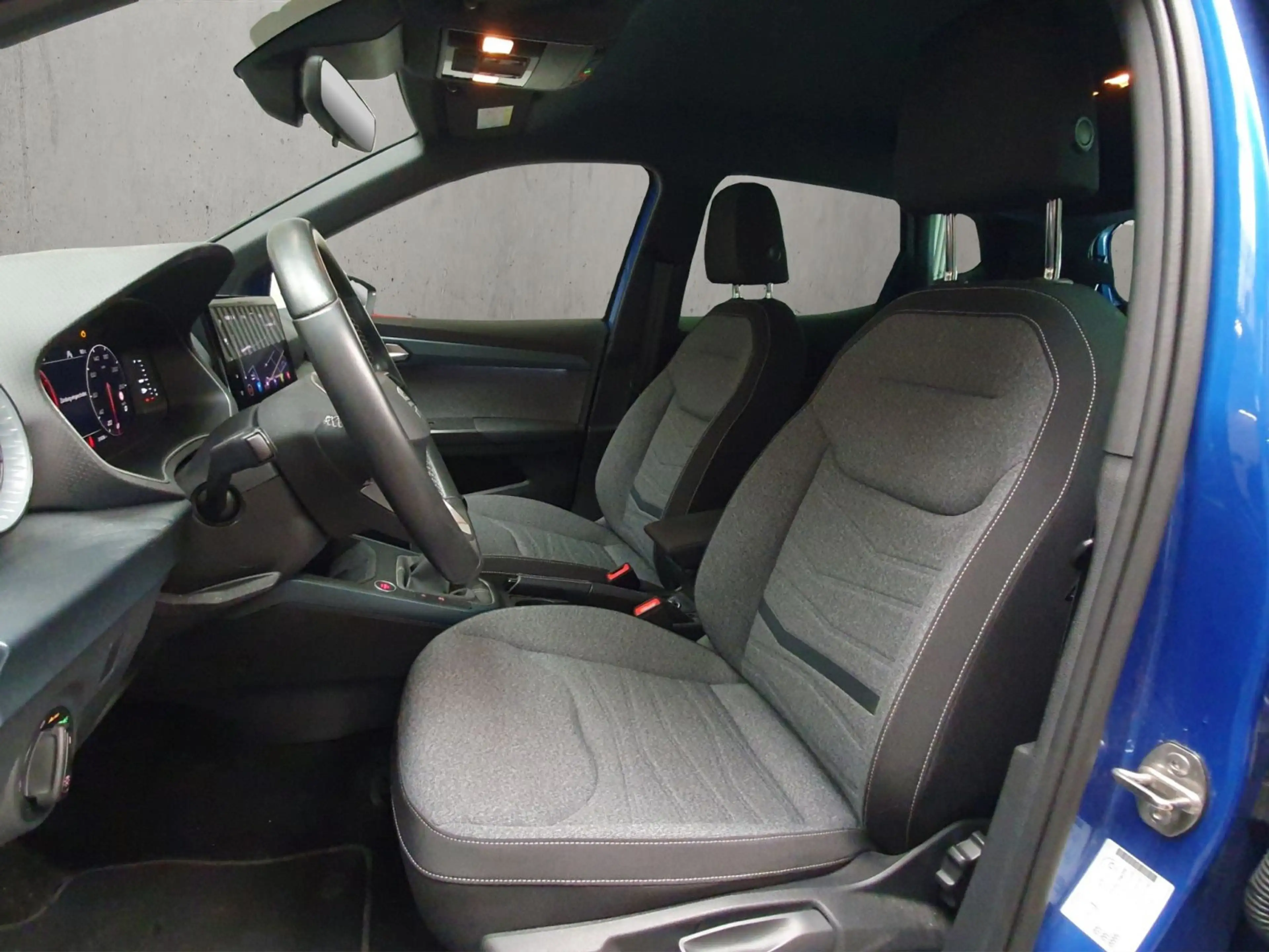 SEAT Arona 1.0 TSI Xperience Allwetterreifen Einparkh — photo 9