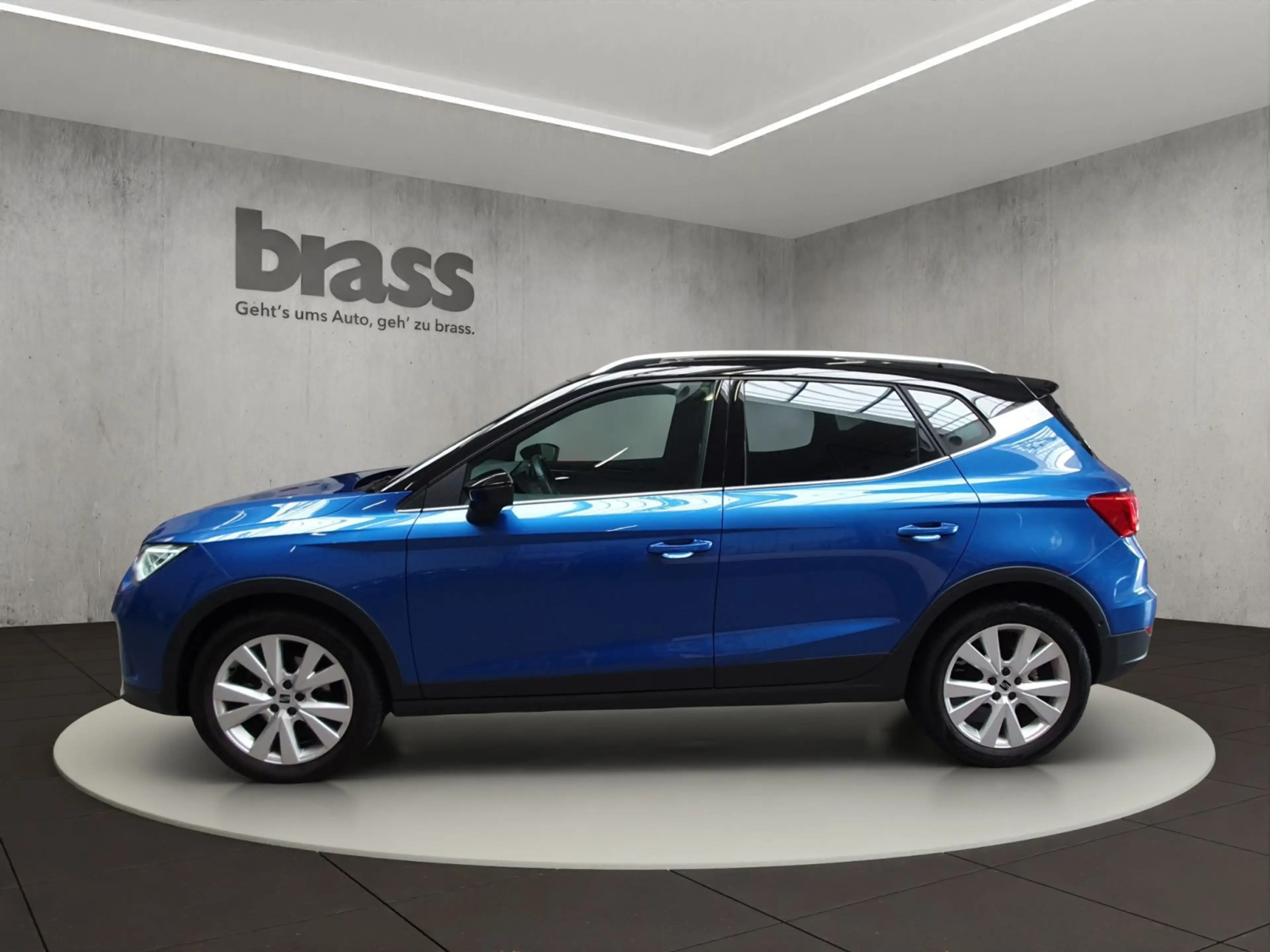 SEAT Arona 1.0 TSI Xperience Allwetterreifen Einparkh — photo 2