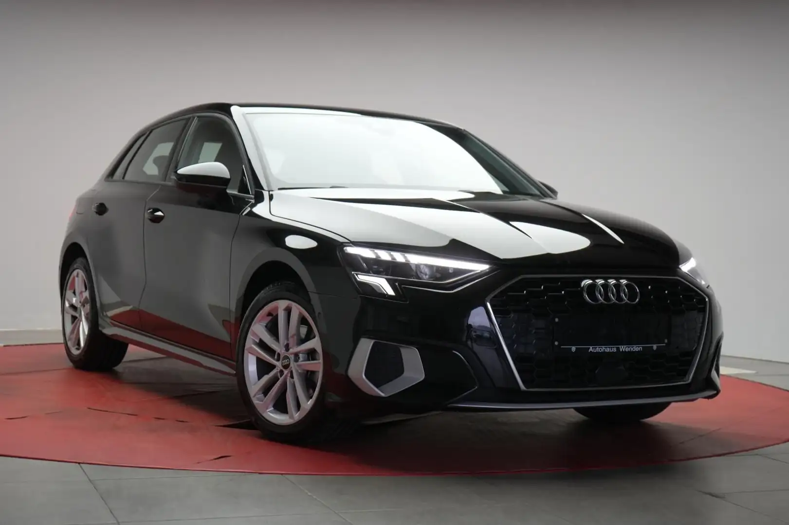Audi A3 35 TFSI Sportback S tronic Advanced CarPlay/A Schwarz - 1
