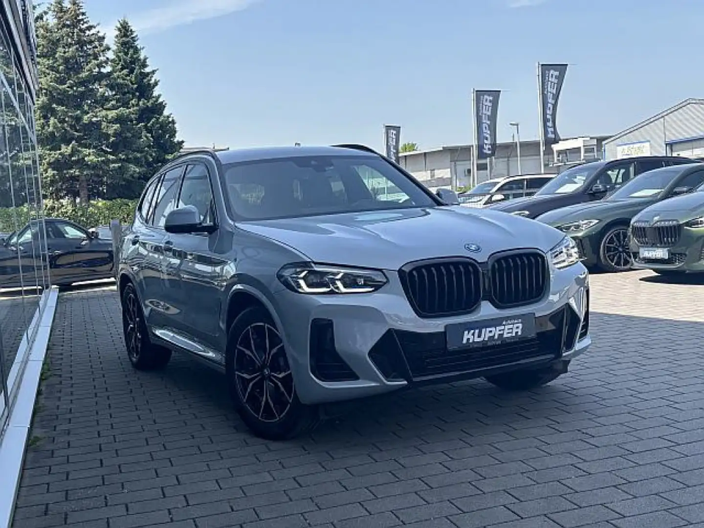 BMW X3 xDrive30e M Sportpaket AHK°Laser°Headup+HIFI Gris - 2