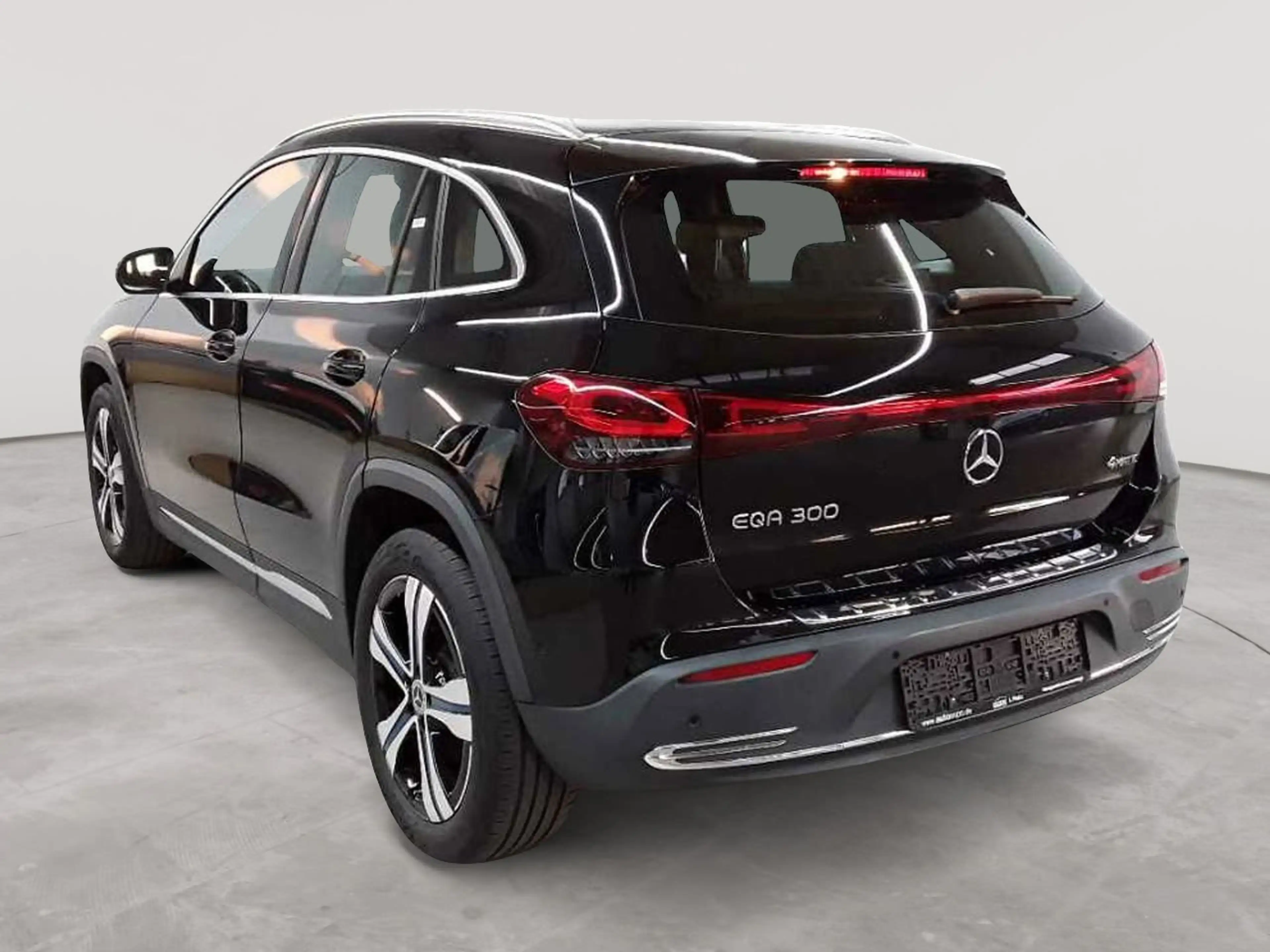 Mercedes-Benz EQA 300 EQA 300 4Matic Electric Art ParkP SHZ NAV — photo 5