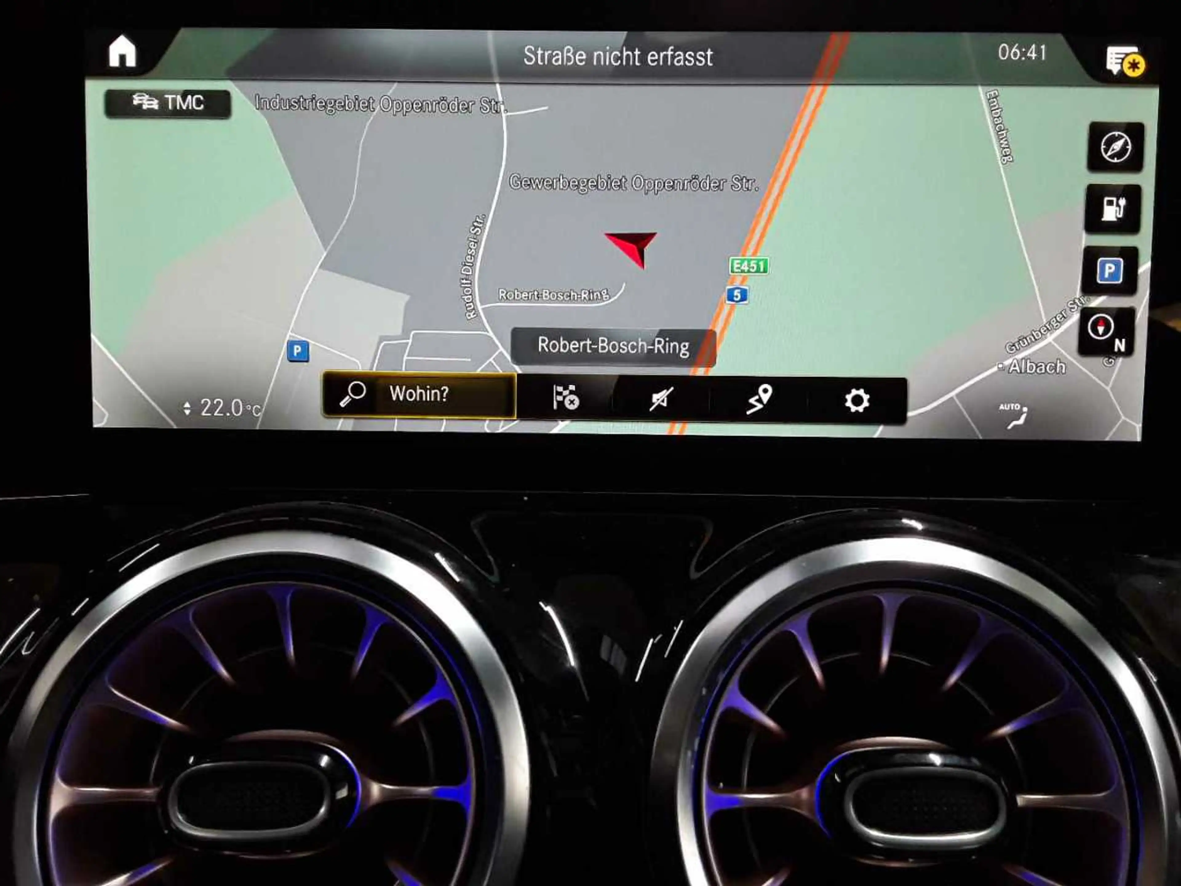 Mercedes-Benz EQA 300 EQA 300 4Matic Electric Art ParkP SHZ NAV — photo 12