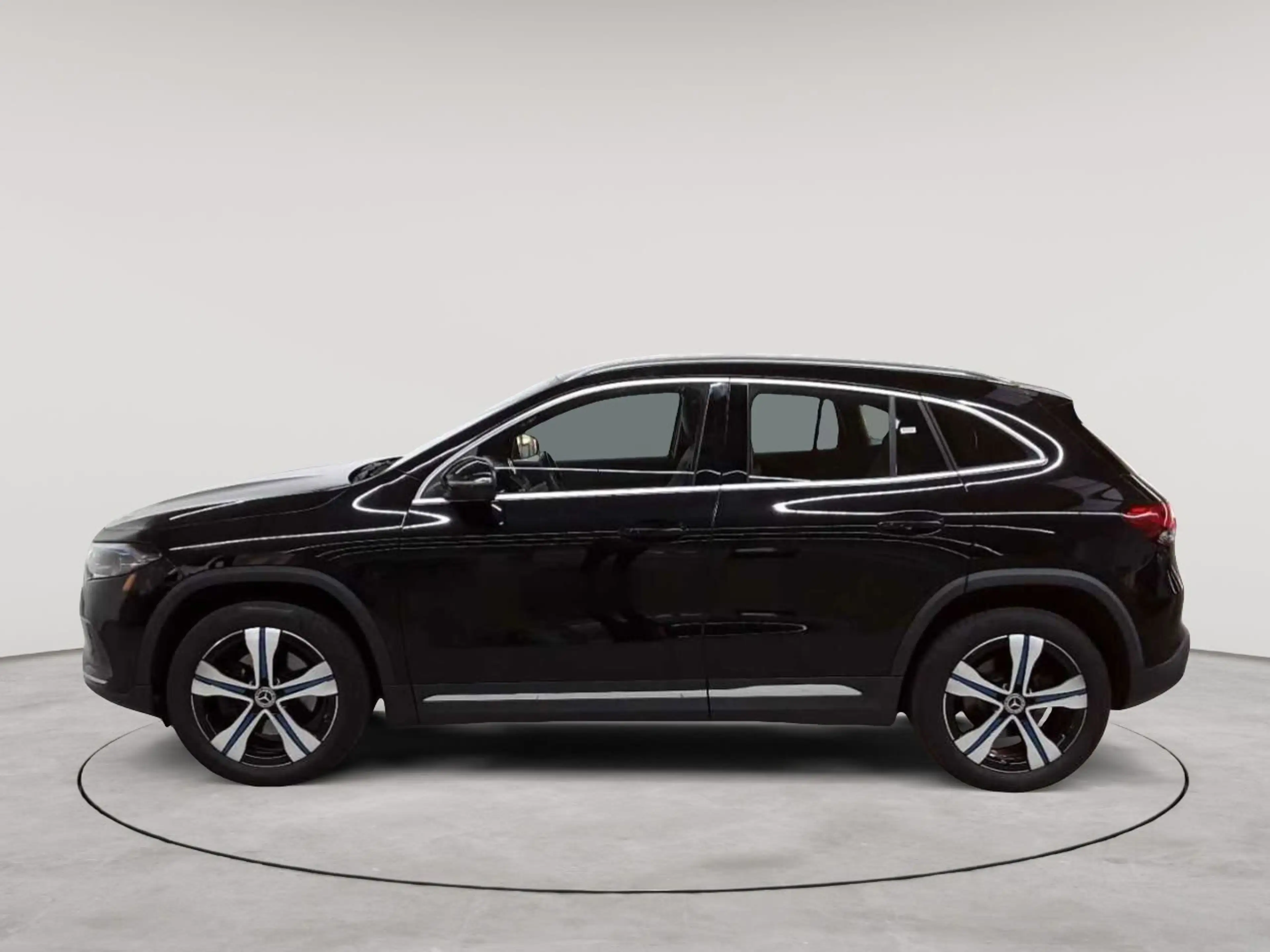 Mercedes-Benz EQA 300 EQA 300 4Matic Electric Art ParkP SHZ NAV — photo 6