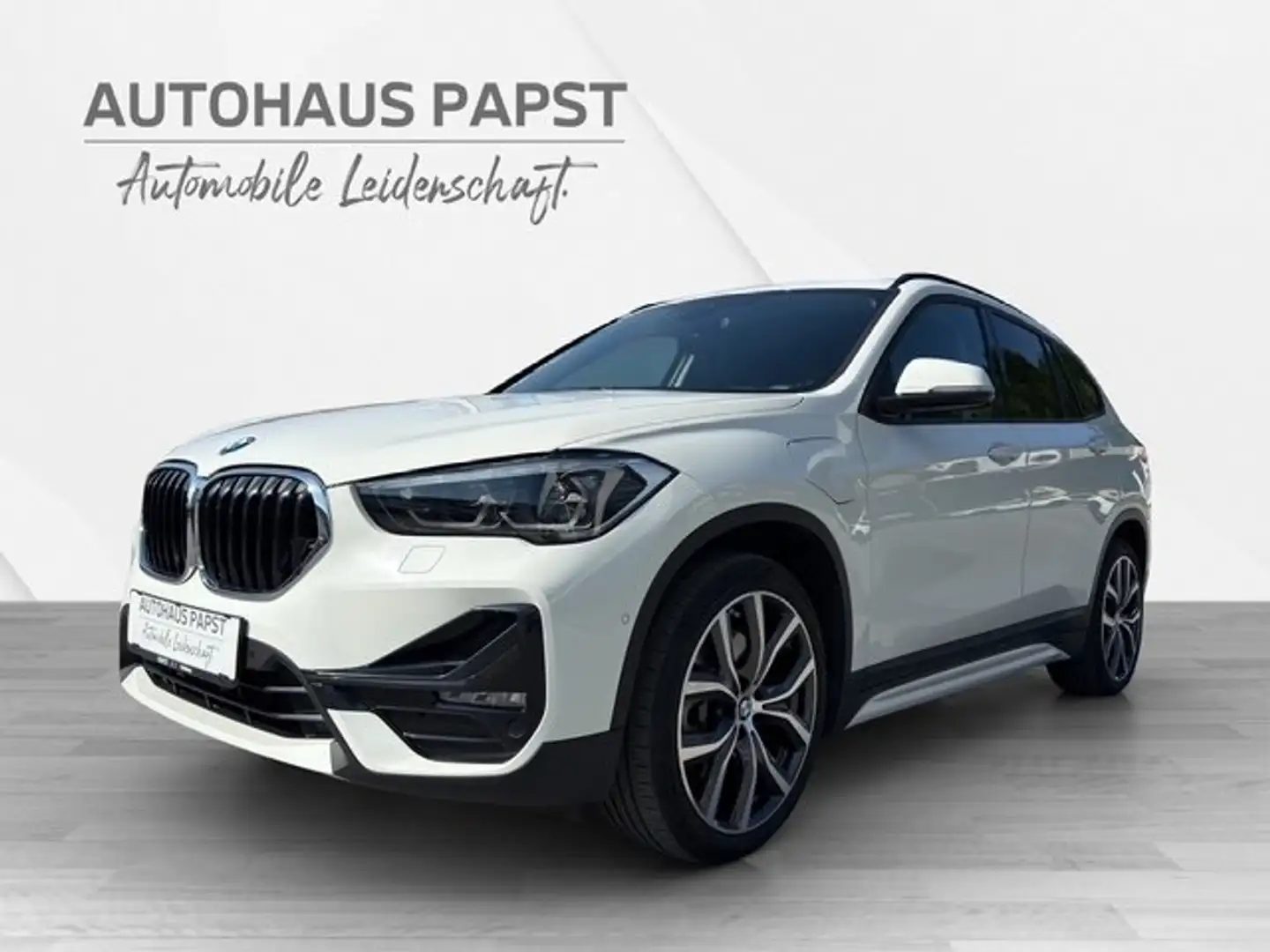 BMW X1 xDrive 25 e *** SPORT LINE *** NP 57.000 *** -50% Weiß - 1